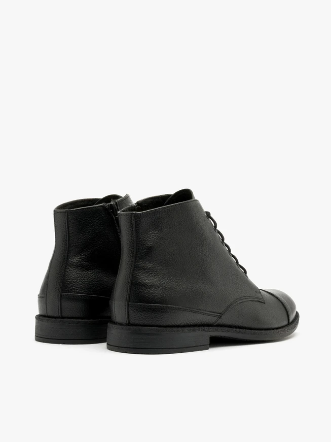 Black men’s boot