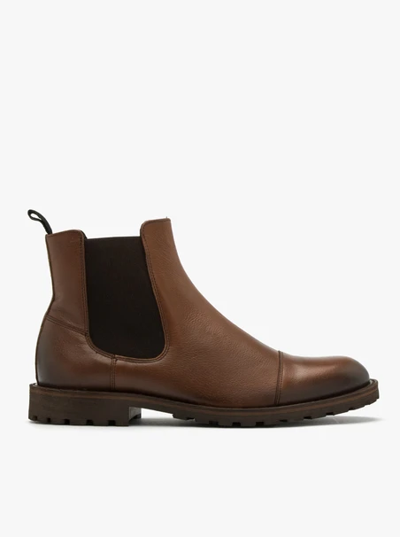 Brown men’s Chelsea boots