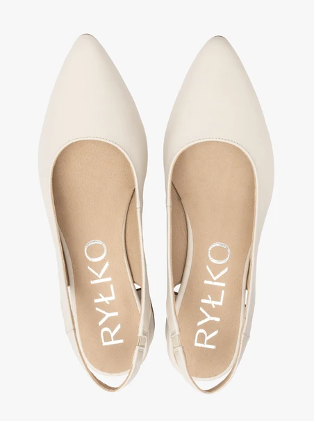 Kremowe czółenka slingback bez pięty
