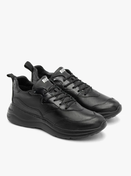 Czarne sneakersy ze skóry licowej