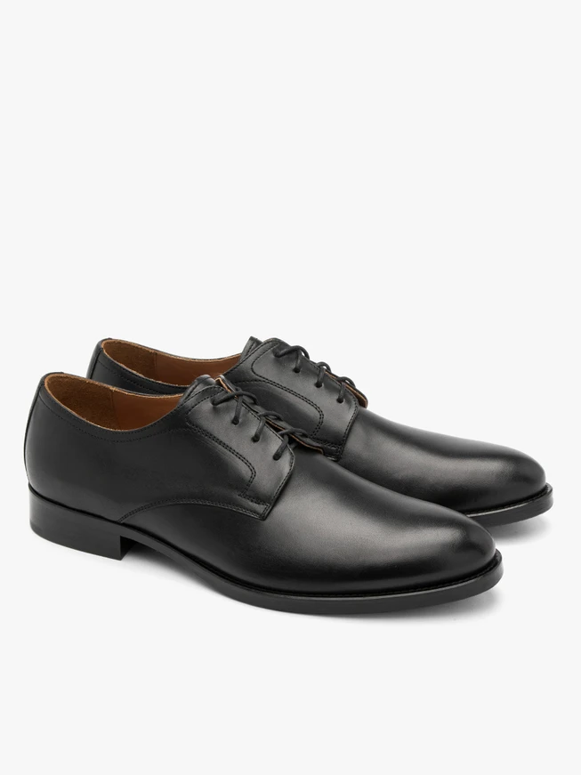 Black men’s shoes