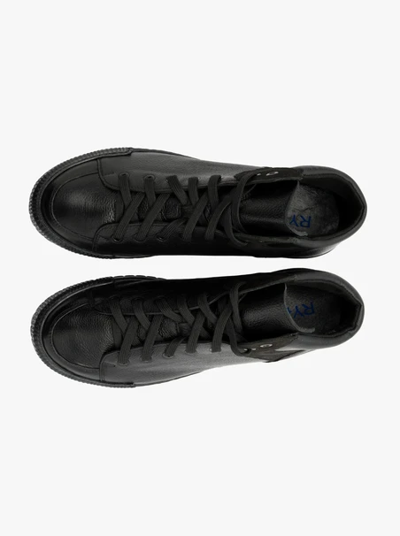 Schwarze Herrenstiefel