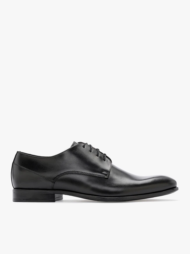Black men’s shoes