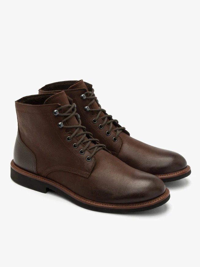 Dunkelbraune Herrenstiefel