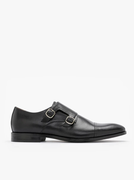 Monk shoes with decorative stitching