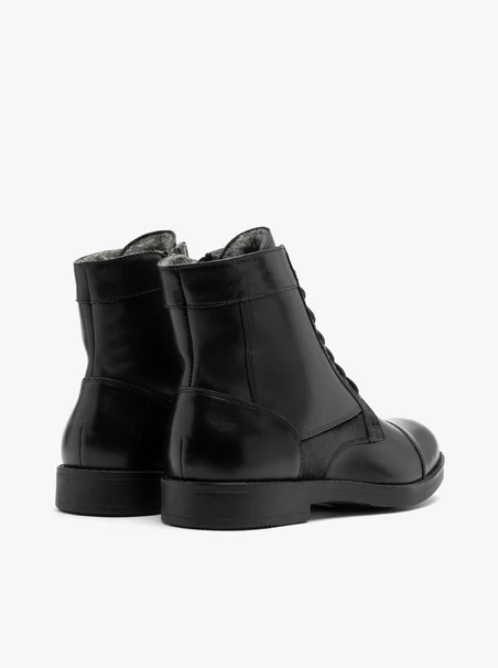 Isolierte Stiefel im Freizeitstil aus Wolle