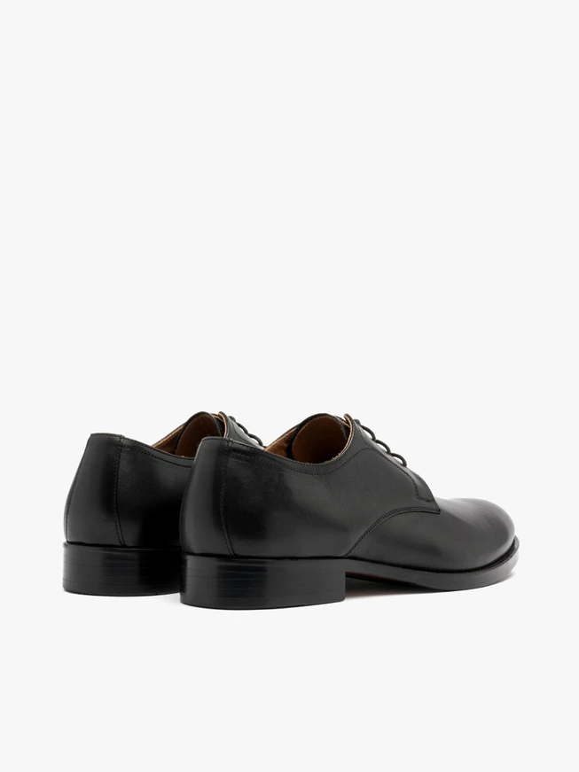 Black men’s shoes