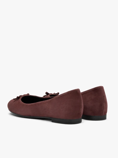 Burgundy ballet flats with a bow