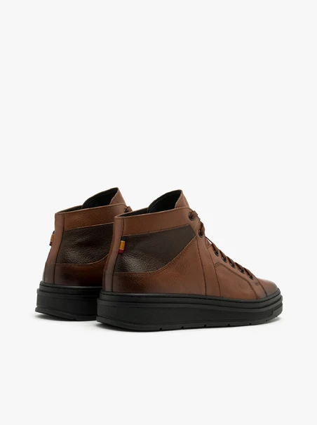 Brown boots with lightweight sole