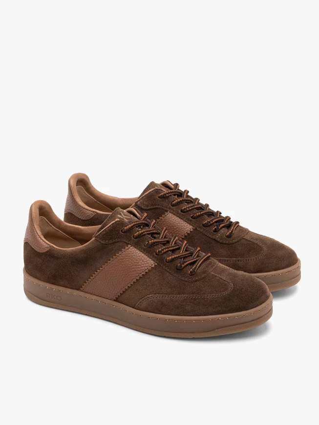 Braune Sporthalbschuhe für Frauen