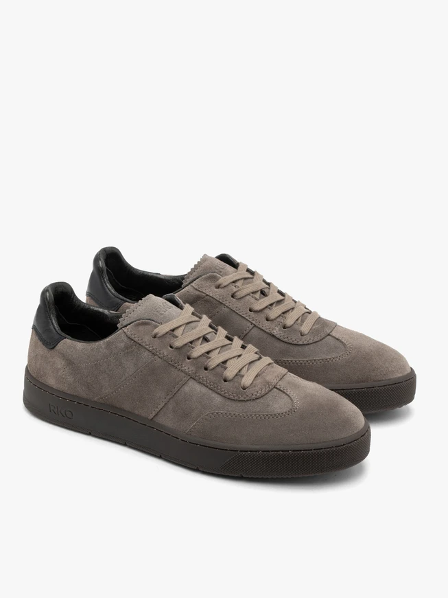 Dunkelgraue Herren Sporthalbschuhe