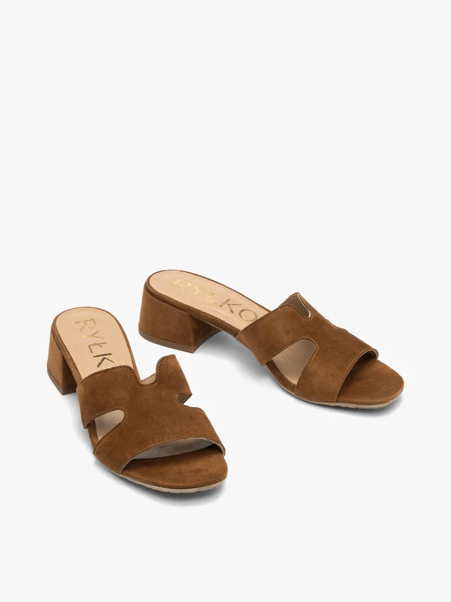 Light brown women’s slides with small heel