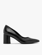 Schwarze Pumps mit runder Fußspitze