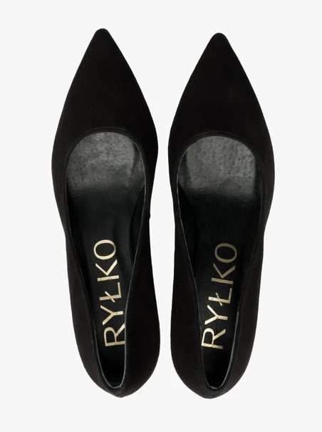 Black velour post pumps