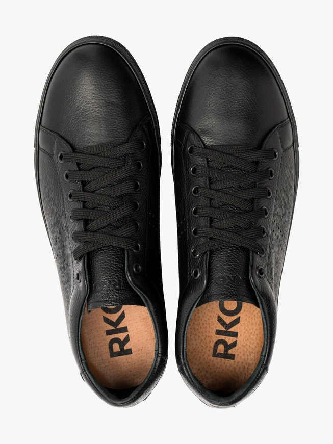 Schwarze Sporthalbschuhe für Männer
