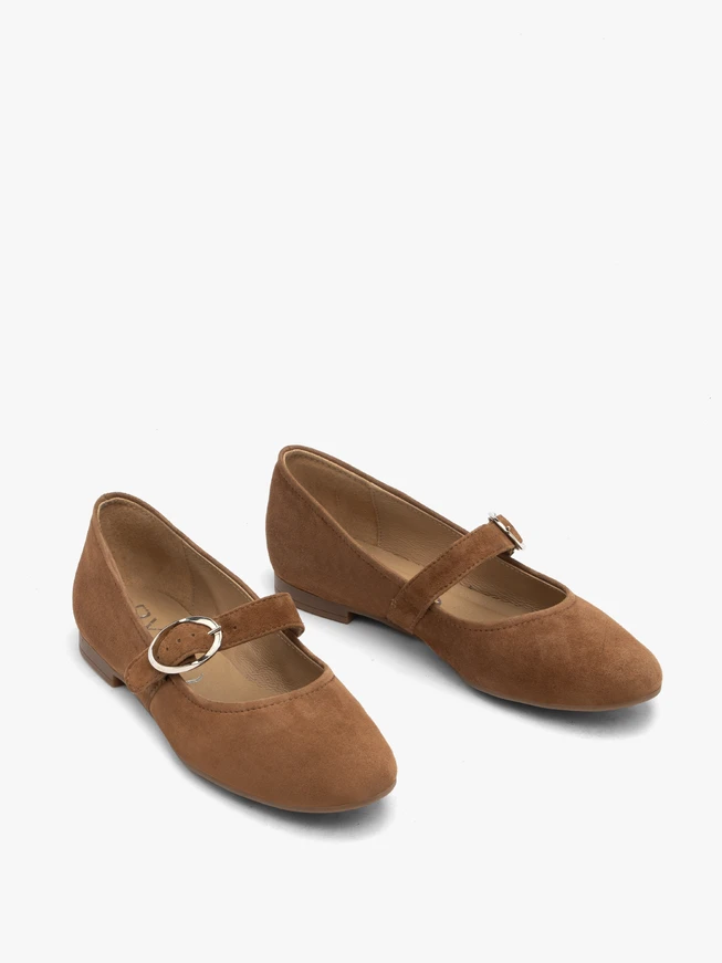 Light brown women's ballerinas with strap