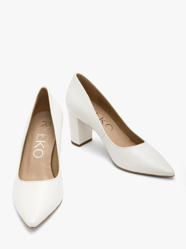 Weiße Stiletto-Pumps