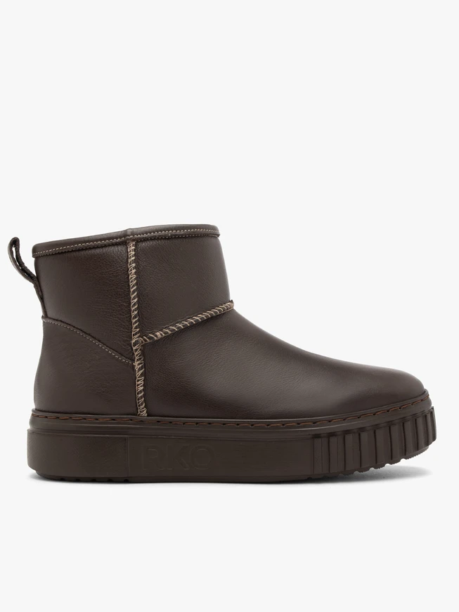 Isolierte Schneestiefel aus braunem Leder