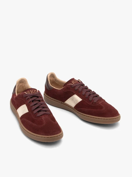 Burgundy sporty flat women’s shoes