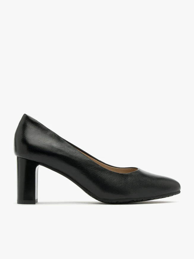 Black block-heel pumps