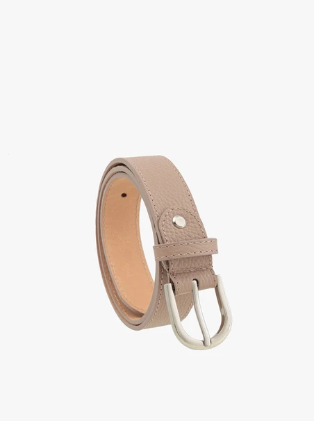 Beige women’s belt with silver buckle