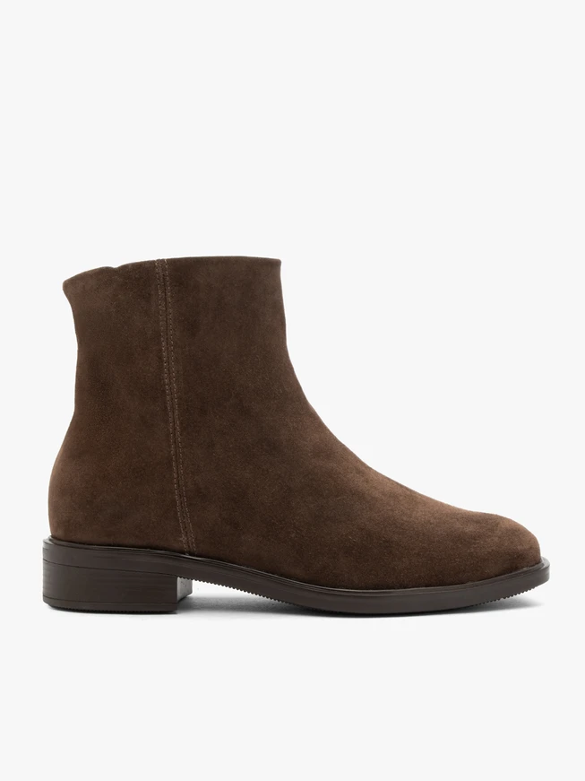 Dunkelbraune klassische Velourslederstiefel