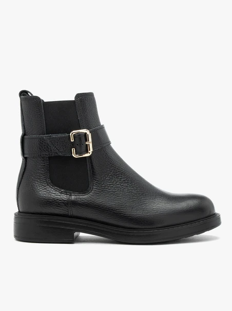 Schwarze Leder-Slingbacks mit Schnalle