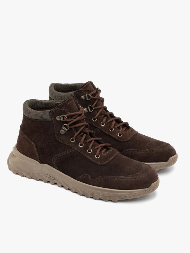 Dunkelbraune Herren-Sportstiefel