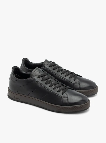 Black sporty-style lace-up shoes