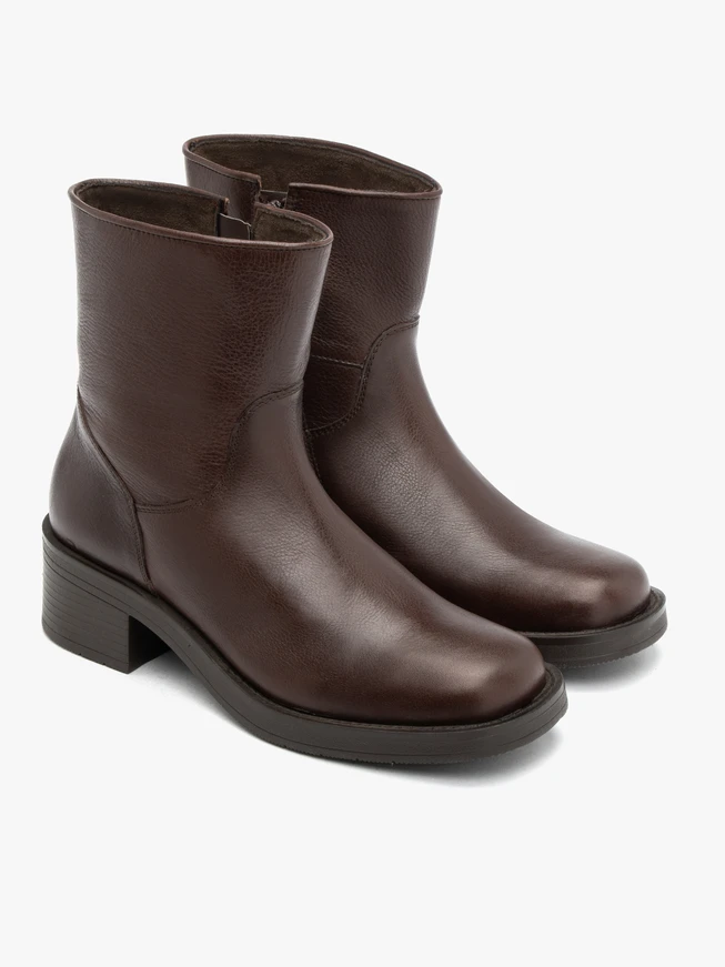 Brown Women’s Leather Boots