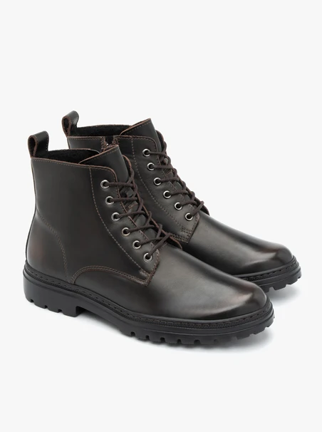 Braune Vollnarbenlederstiefel