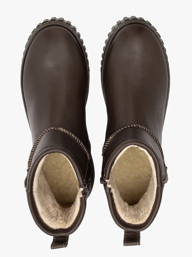 Isolierte Schneestiefel aus braunem Leder