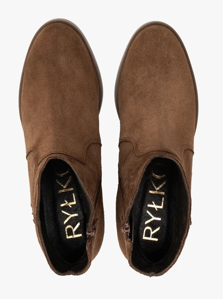 Braune Velourslederstiefel