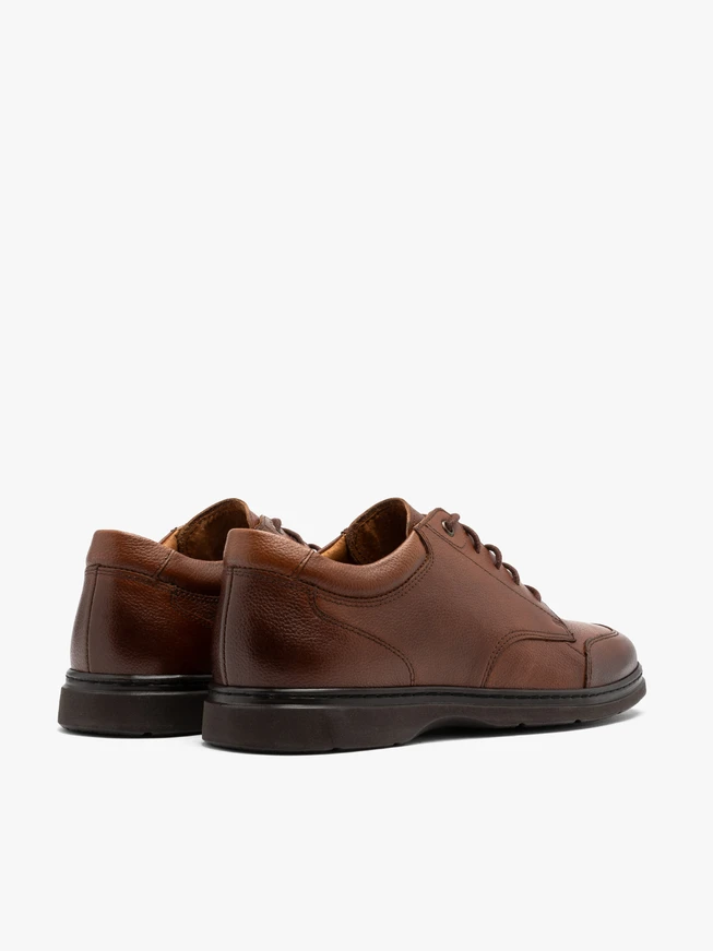 Braune Herrenhalbschuhe