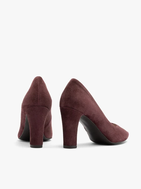 Kastanienbraune klobige Stiletto-Pumps