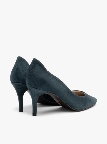 Grüne Velours-Pumps mit verziertem Schaft