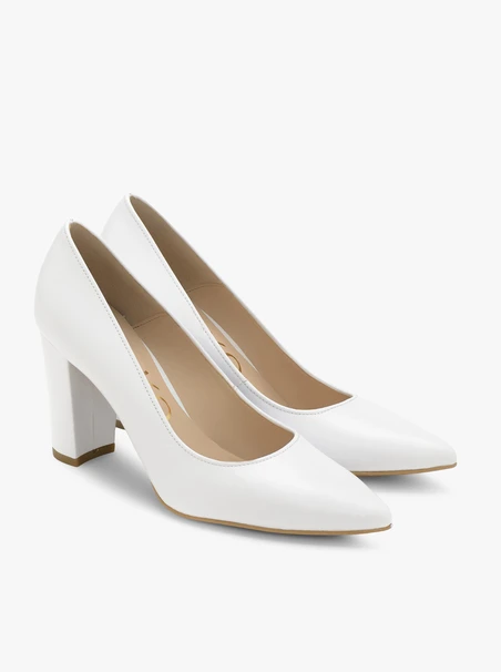 Block-heel pumps