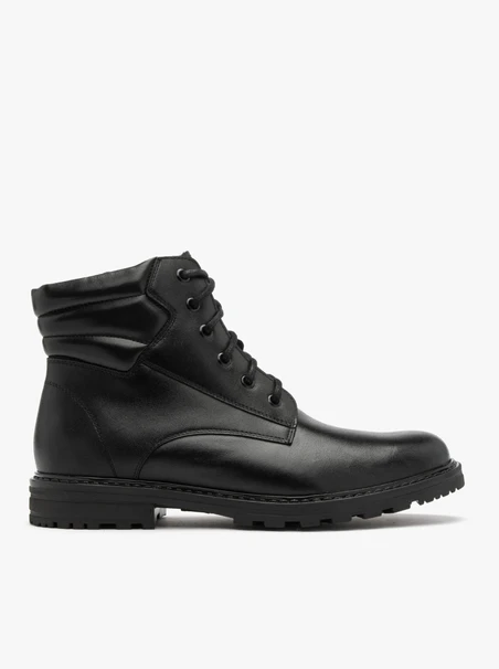 Isolierte Herrenstiefel aus schwarzer Wolle