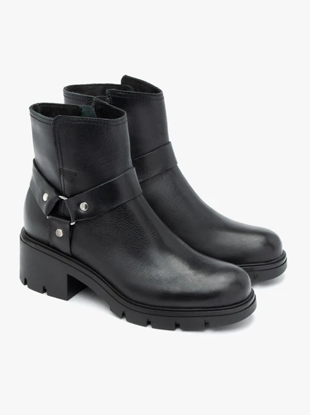 Schwarze Biker-Stiefel aus genarbtem Leder