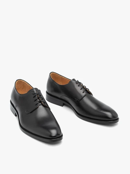 Eleganckie czarne półbuty sznurowane premium
