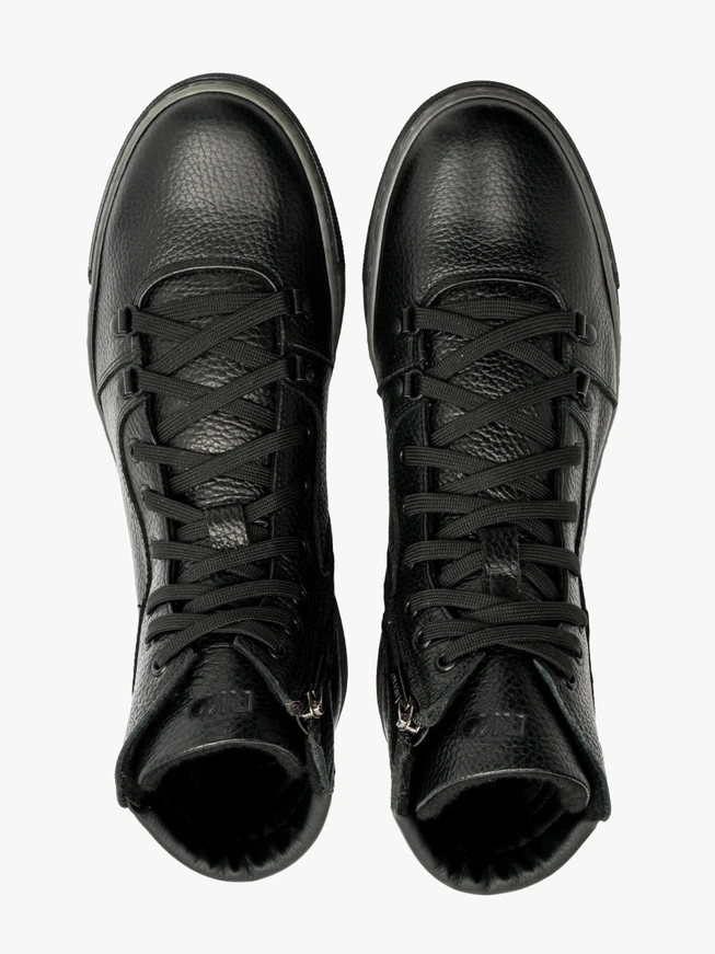 Schwarzer Herrensneaker