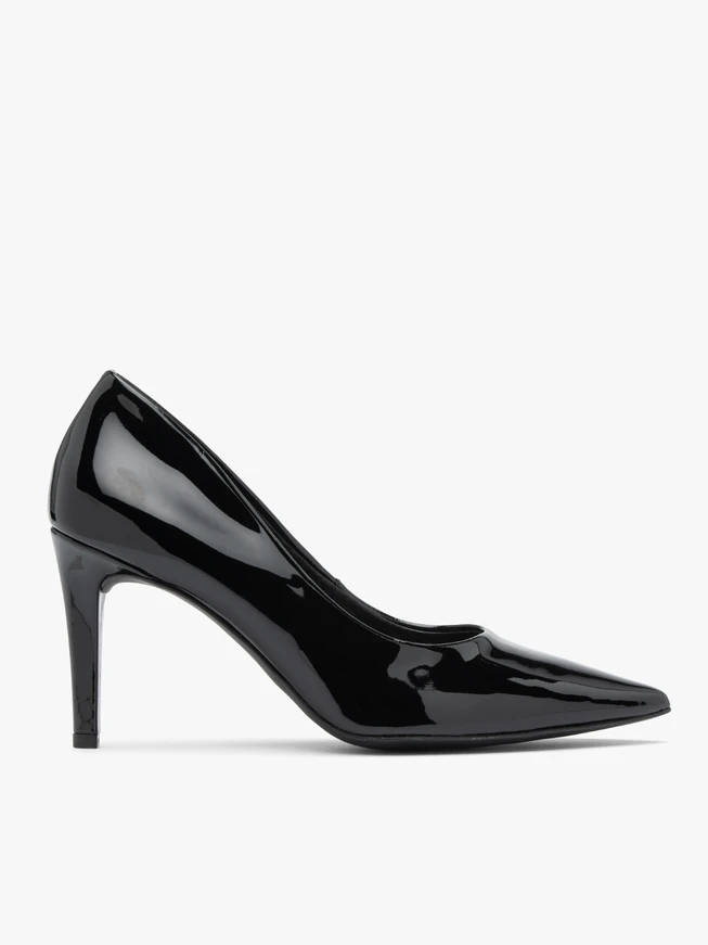 Schwarz lackierte Stiletto-Pumps