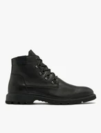 Schwarze Herrenstiefel mit leichter Sohle