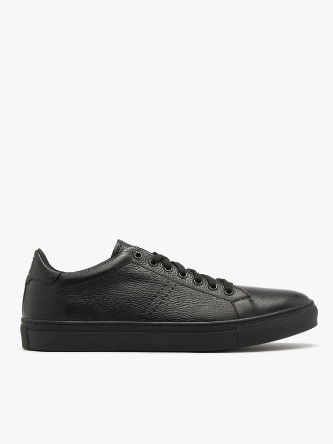 Schwarze Sporthalbschuhe für Männer
