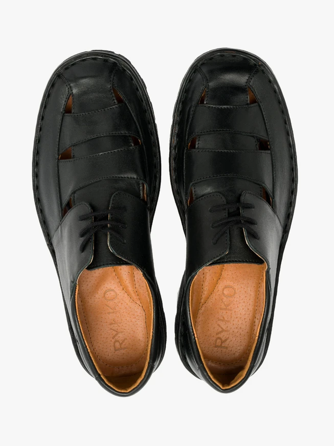 Black men’s shoes