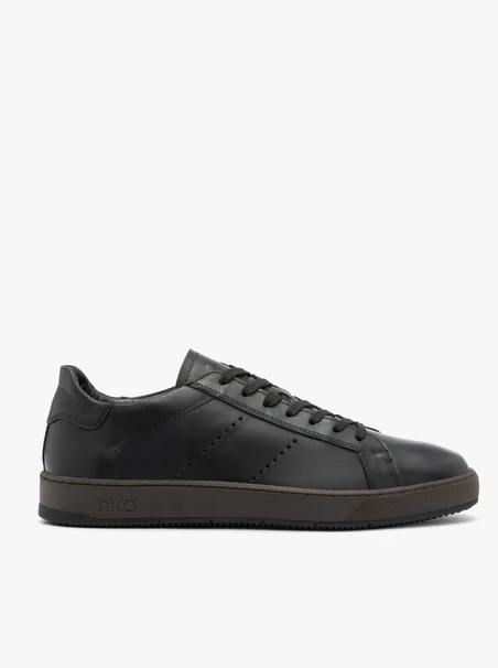 Black sporty-style lace-up shoes