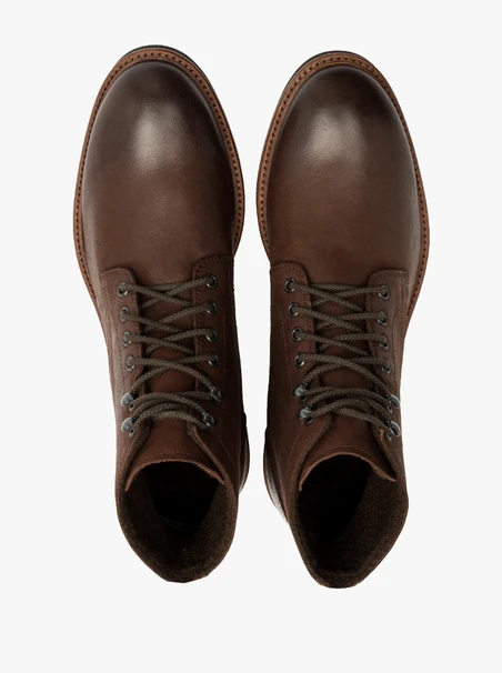 Dunkelbraune Herrenstiefel