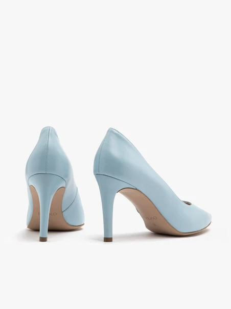 Blue stiletto pumps