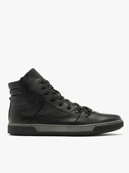 Schwarzer Herrensneaker