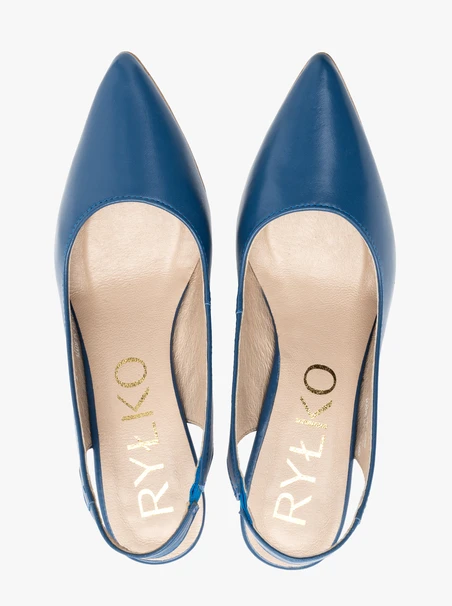 Niebieskie czółenka typu slingback